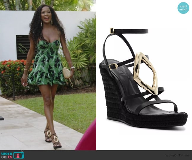 Stacey’s black wedge heels on RHOP