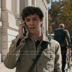 Teddy’s beige trucker jacket on Elsbeth