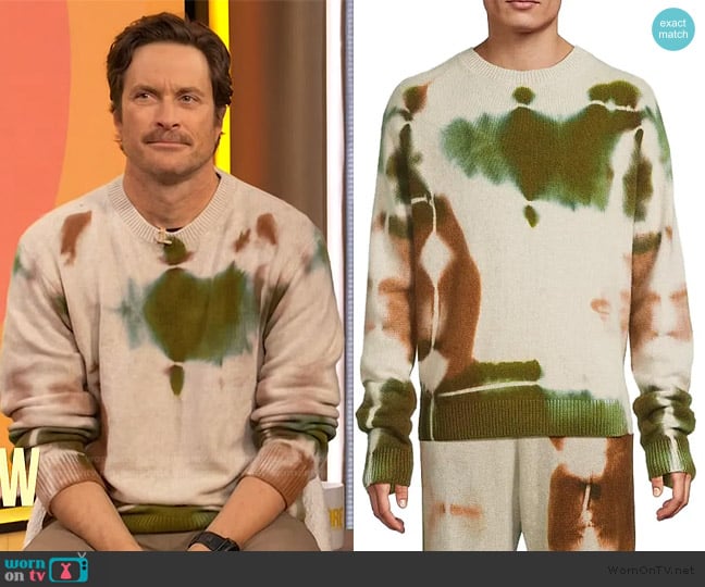 The Elder Statesman Rorschach Simple Cashmere Crewneck Sweater worn by Oliver Hudson on The Drew Barrymore Show