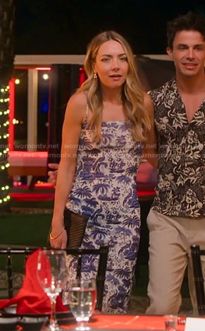 Tiffany’s blue and white print dress on Selling the OC