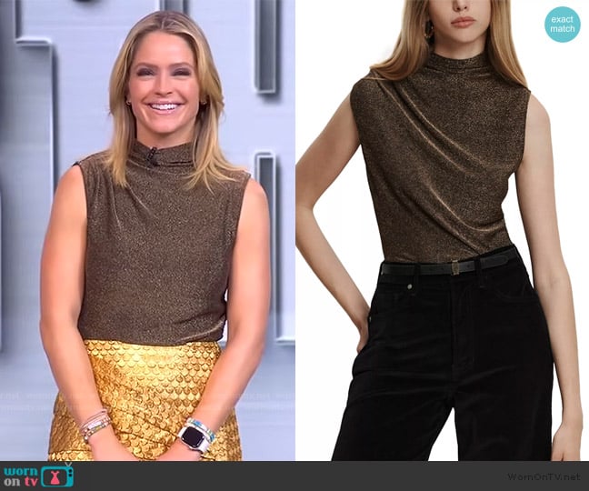 Sara’s metallic cowl neck top on The View Sara’s metallic cowl neck top on The View