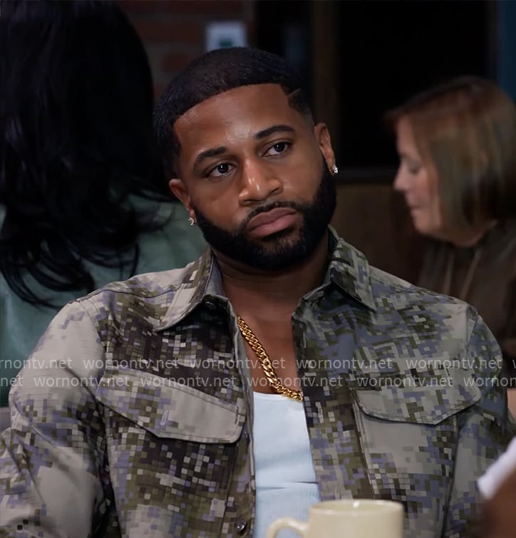 Zac’s pixel print jacket on Tyler Perrys Sistas