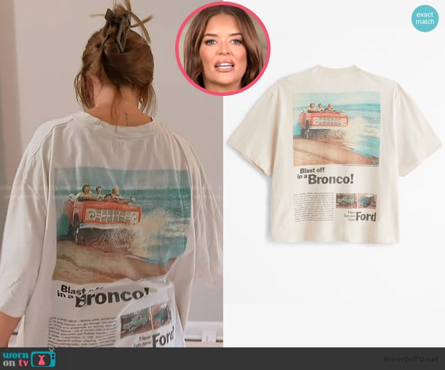 Abercrombie and Fitch Cropped Bronco Graphic Tee worn by Salley Carson on Southern Charm