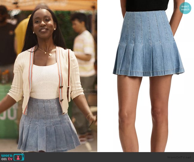 Teedra’s denim mini skirt on Bel-Air Teedra’s denim mini skirt on Bel-Air