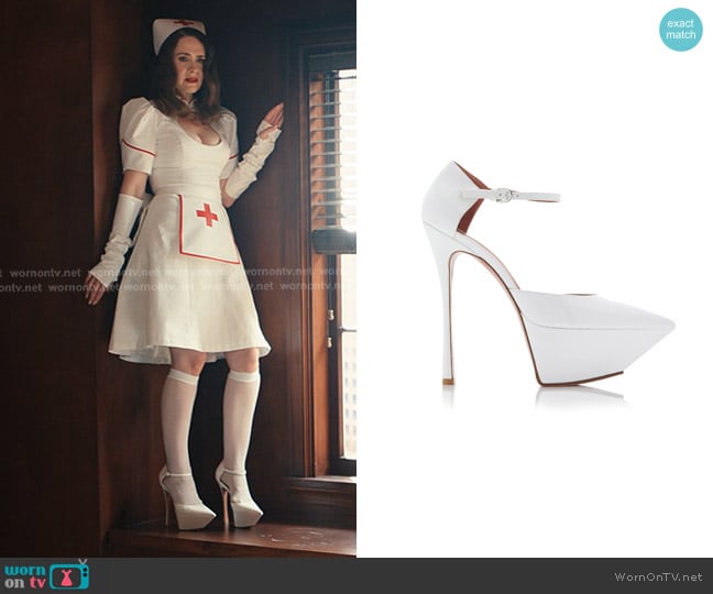 Amina Muaddi Eva Plateau 150 Leather Platform Pumps in White worn by Carrington Lane (Sarah Paulson) on Alls Fair