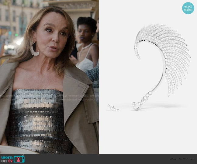 APM Monaco Spring 2025 Palm Ear Cuff worn by Sylvie (Philippine Leroy-Beaulieu) on Emily in Paris