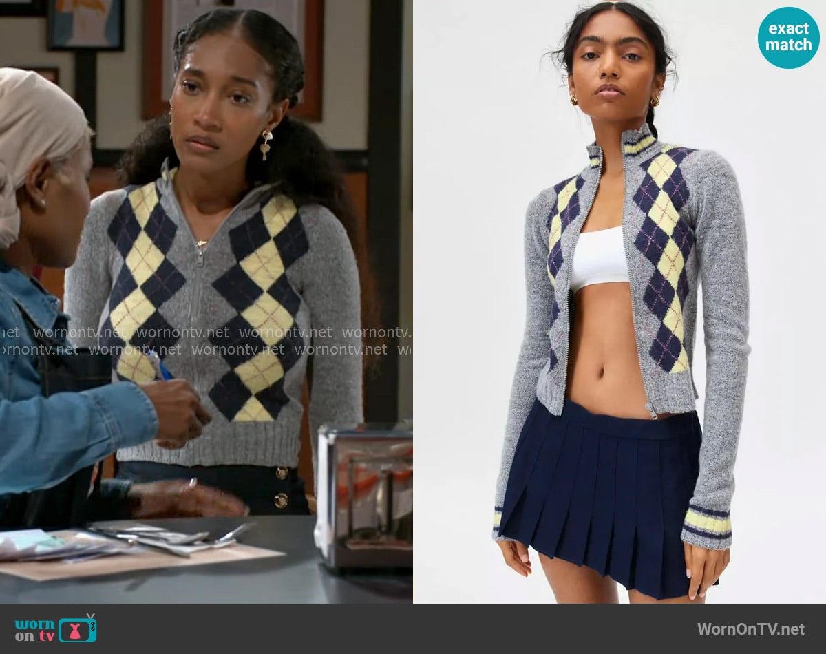 BDG at Urban Outfitters Clarke Argyle Zip-Up Sweater worn by Samantha Richardson (Najah Jackson) on Beyond the Gates