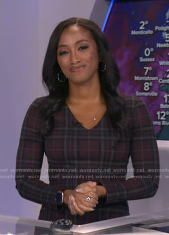 Brittany’s burgundy plaid dress on Good Morning America