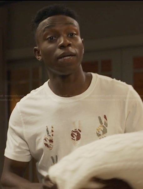 Carlton’s white hand graphic tee on Bel-Air