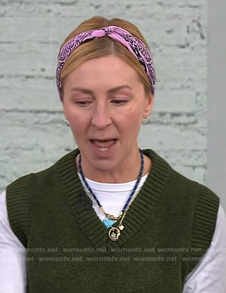 Christina Tosi’s green v-neck knit vest on Today