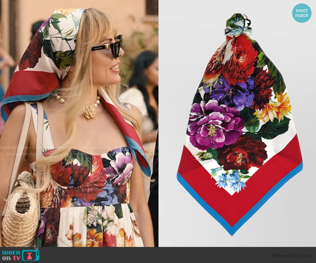 Dolce & Gabbana Multicolour Silk scarf with floral motif