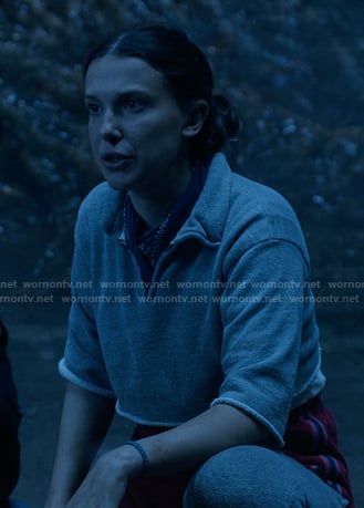 El’s grey cut-sleeve cropped sweatshirt on Stranger Things