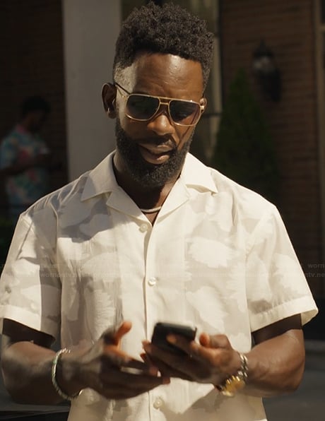 Geoffrey's white floral shirt on Bel-Air
