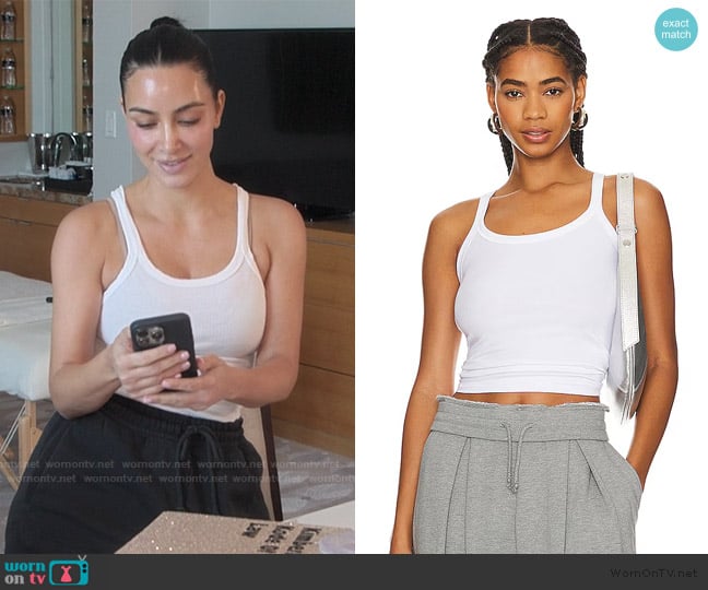 Good American Super Stretch Baby Tee worn by Kim Kardashian (Kim Kardashian) on The Kardashians