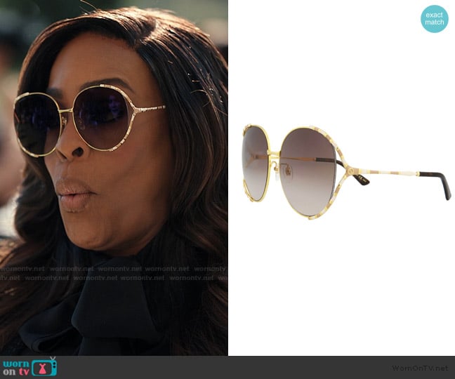 Gucci Gold Tone Sunglasses worn by Emerald Greene (Niecy Nash-Betts) on Alls Fair