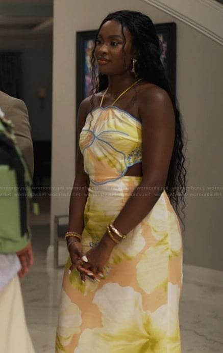 Hilary's floral print halter dress on Bel-Air