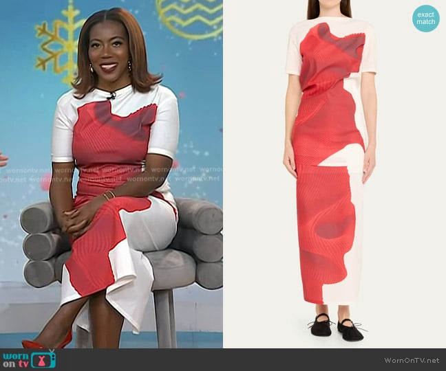 Issey Miyake  Knit As Represented Short-Sleeve Top and Skirt