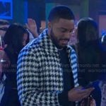 Jacob’s houndstooth jacket on Beyond the Gates