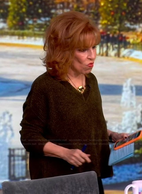 Joy’s v-neck sweater on The View