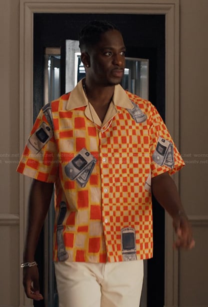 Julien's mobile phone print shirt on Emily in Paris