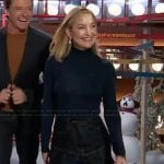 Kate Hudson’s denim skirt on The Kelly Clarkson Show