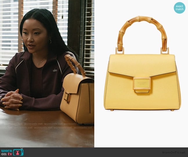 Kate Spade Katy Textured Leather Bamboo Bag worn by Peyton Ramsey (Lana Condor) on Elsbeth