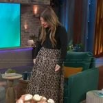 Kelly's leopard print skirt on The Kelly Clarkson Show