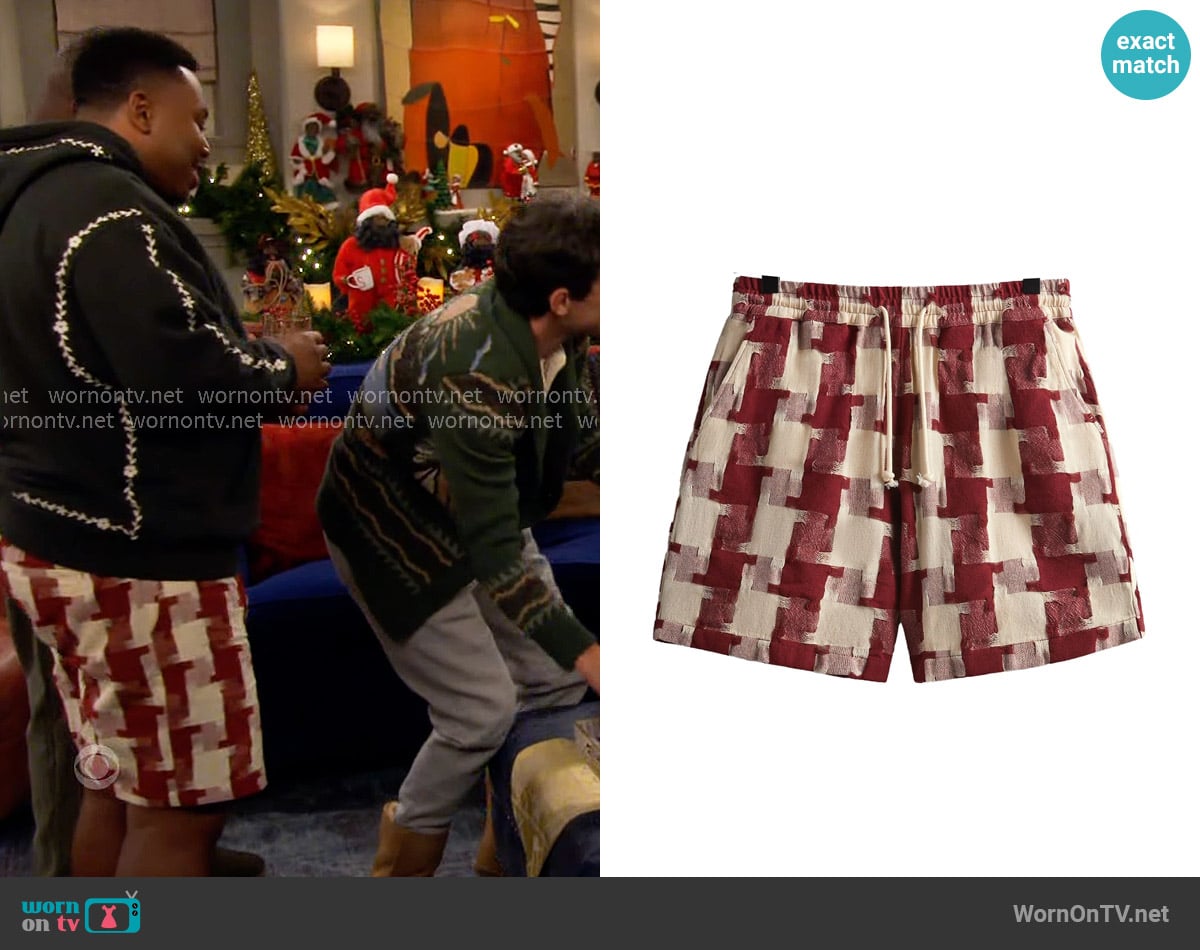 Kith Jumbo Houndstooth Mason Short worn by Marty (Marcel Spears) on The Neighborhood