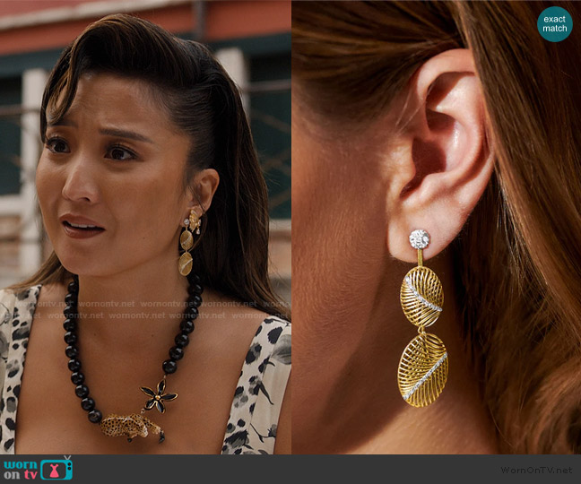 Luisa Rosas Brincos Tribe worn by Mindy Chen (Ashley Park) on Emily in Paris