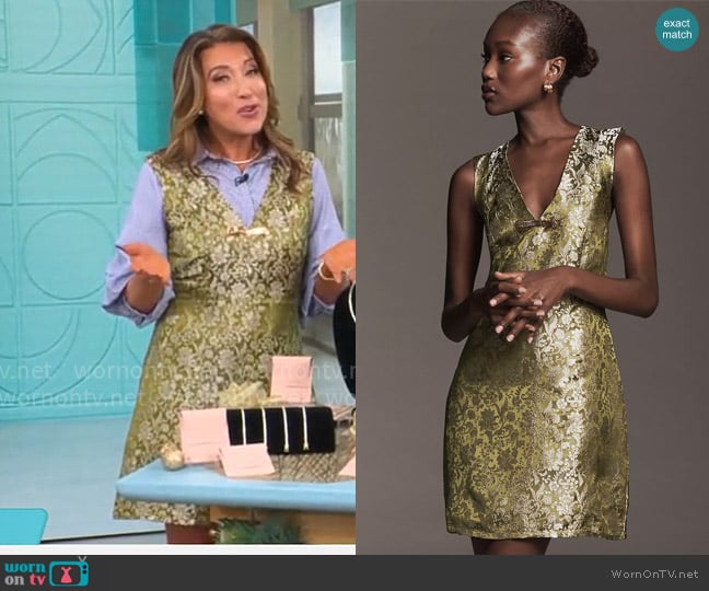 Courtney Cason’s green floral jacquard dress on CBS Mornings