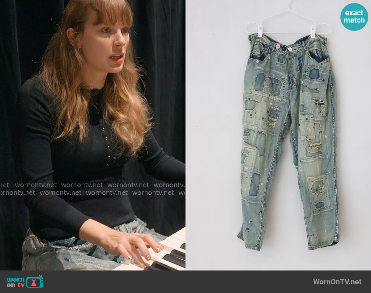 Magnolia Pearl Crossroads Jeans worn by Taylor Swift on The End of an Era