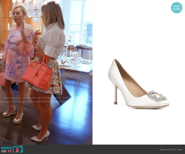 Manolo Blahnik Hangisi 90 Pumps worn by Amanda Frances on The Real Housewives of Beverly Hills