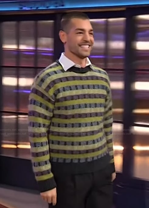 Matt Rogers’s striped sweater on The Kelly Clarkson Show