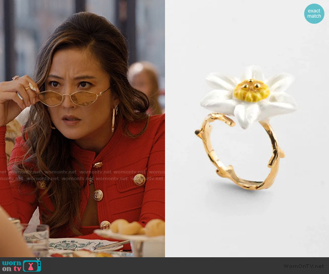 Nach Daffodil branch ring worn by Mindy Chen (Ashley Park) on Emily in Paris