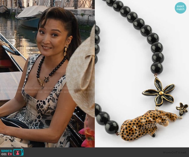 Nach Leopard, flower and pearl necklace worn by Mindy Chen (Ashley Park) on Emily in Paris