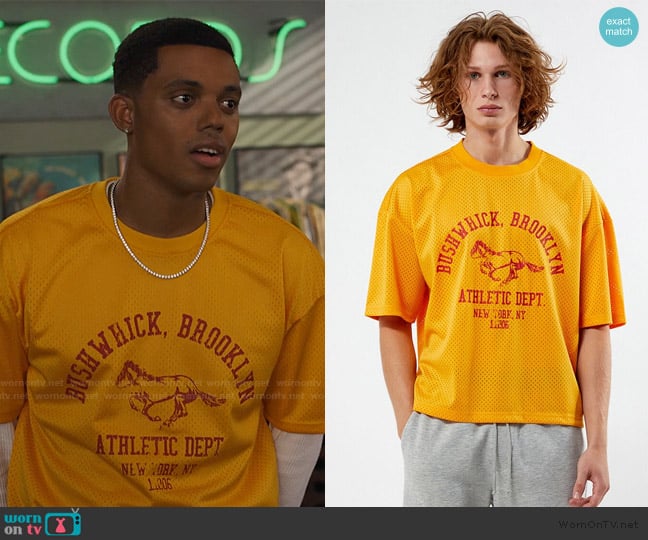 Pacsun Leagues Mesh Boxy Cropped Jersey T-Shirt worn by Will Smith (Jabari Banks) on Bel-Air
