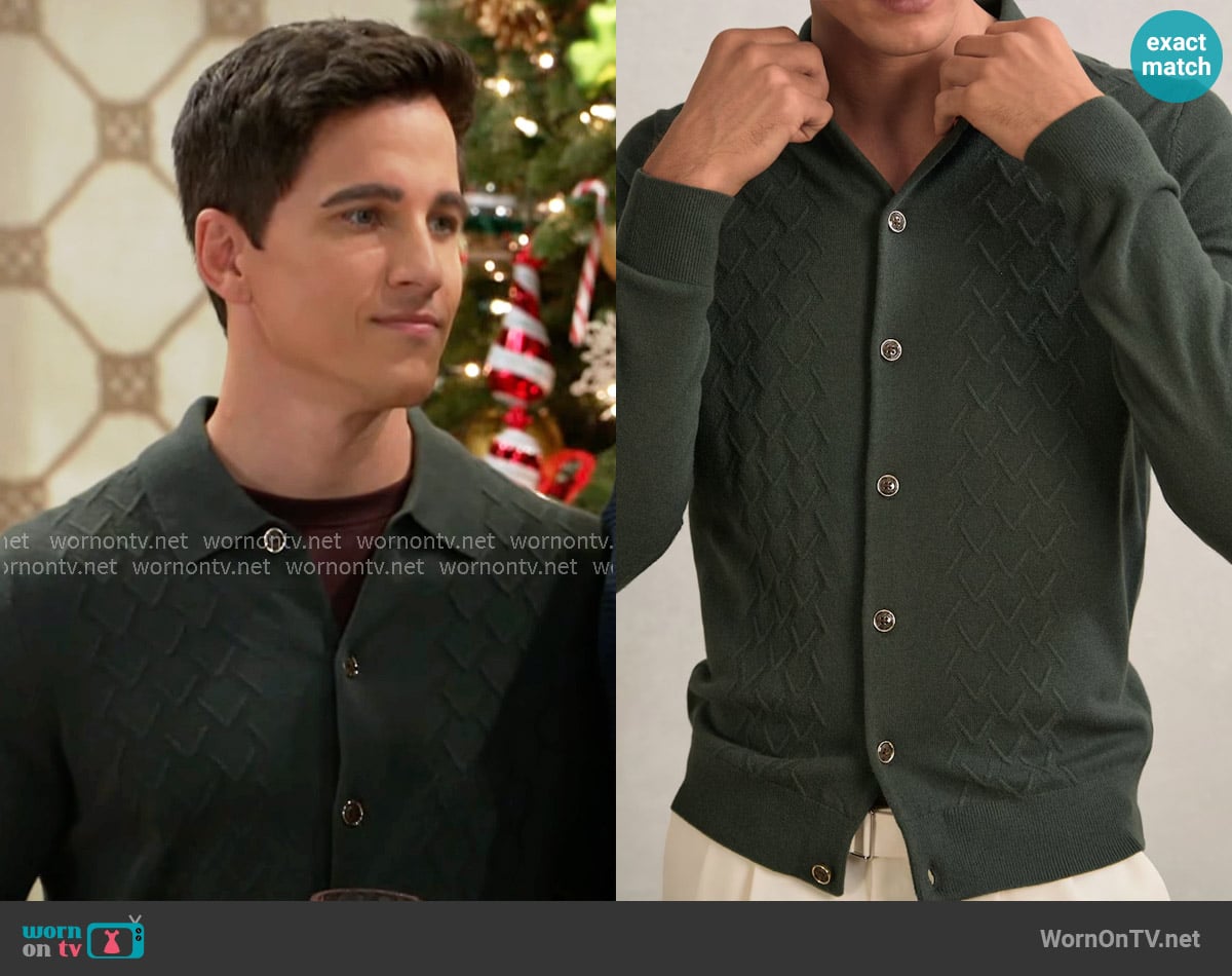 Reiss Gideon Sweater in Forest Green worn by Bradley 'Smitty' Smith (Mike Manning) on Beyond the Gates