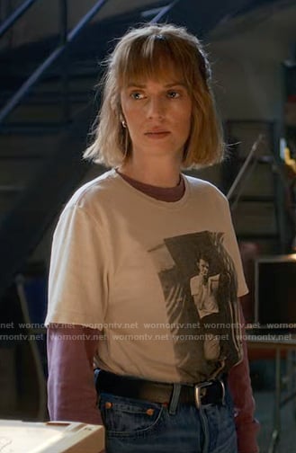 Robin's white Tom Waits tee on Stranger Things