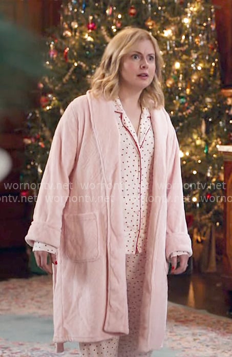 Sam’s pink plush robe on Ghosts