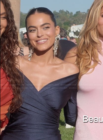 Sara Jane Nader’s navy wrap top on The Kardashians