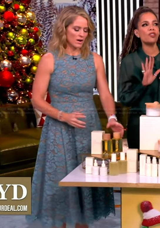 Sara’s blue floral lace dress on The View