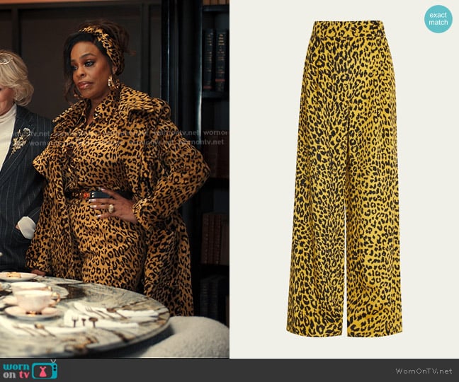 Sergio Hudson Animal-Print Pleated Wide-Leg Pants worn by Emerald Greene (Niecy Nash-Betts) on Alls Fair