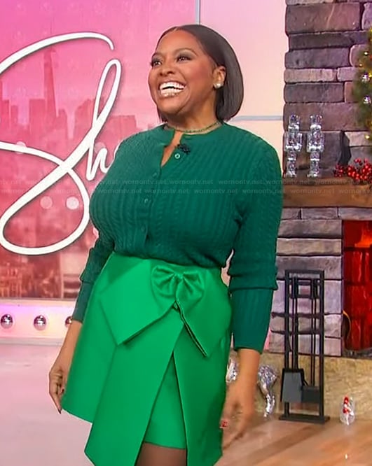 Sherri's green cable knit sweater and skirt on Sherri