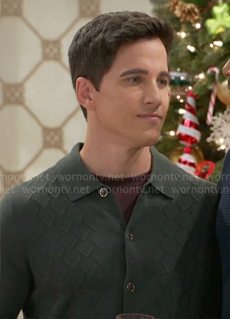 Smitty's green cardigan on Beyond the Gates