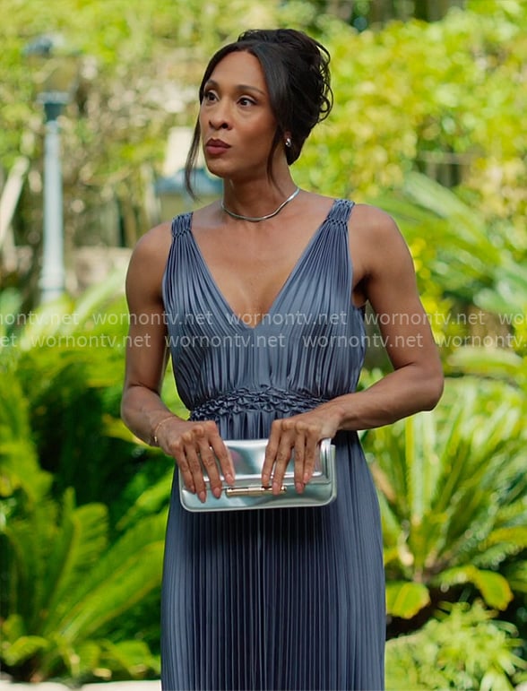 Sofia’s steel blue pleated dress on Loot