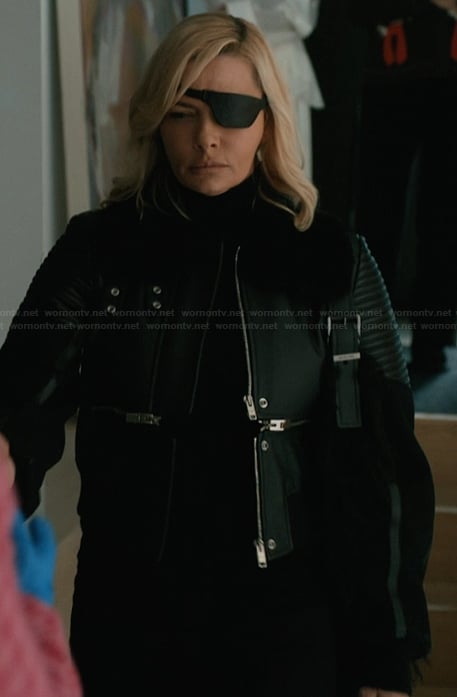 Tiff's black leather jacket on Elsbeth