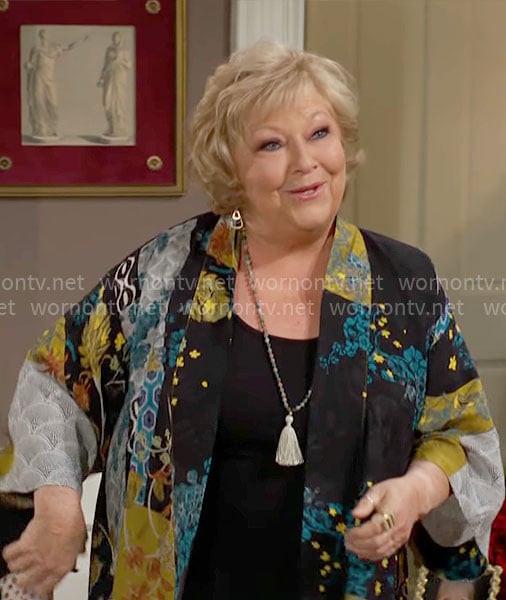Traci’s mixed print kimono jacket on The Young and the Restless