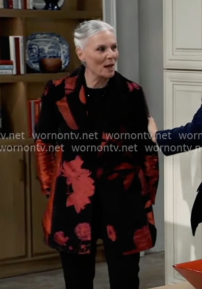 Tracy's red and black floral jacket on General Hospital