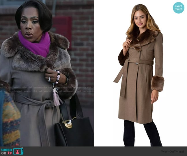 Via Spiga Belted W/Faux Fur Collar & Cuff worn by Barbara Howard (Sheryl Lee Ralph) on Abbott Elementary