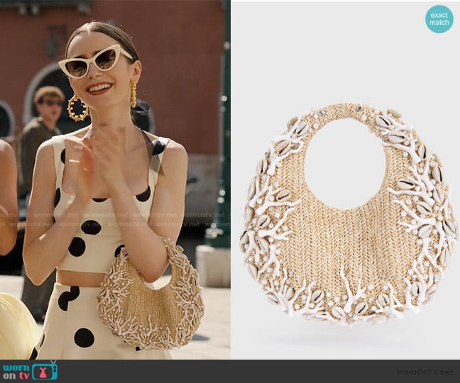 Vohandas Lamu Raffia Bag worn by Emily Cooper (Lily Collins) on Emily in Paris